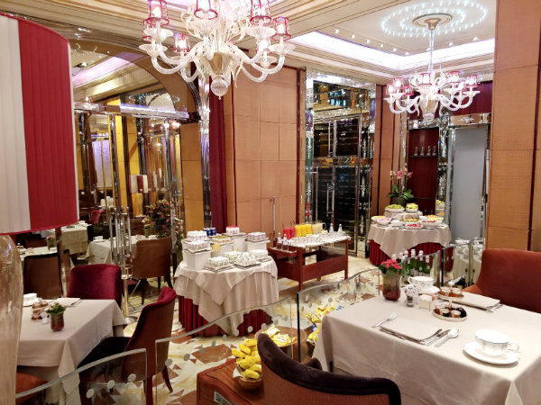 milan-dining-room-acanto-restaurant-crop